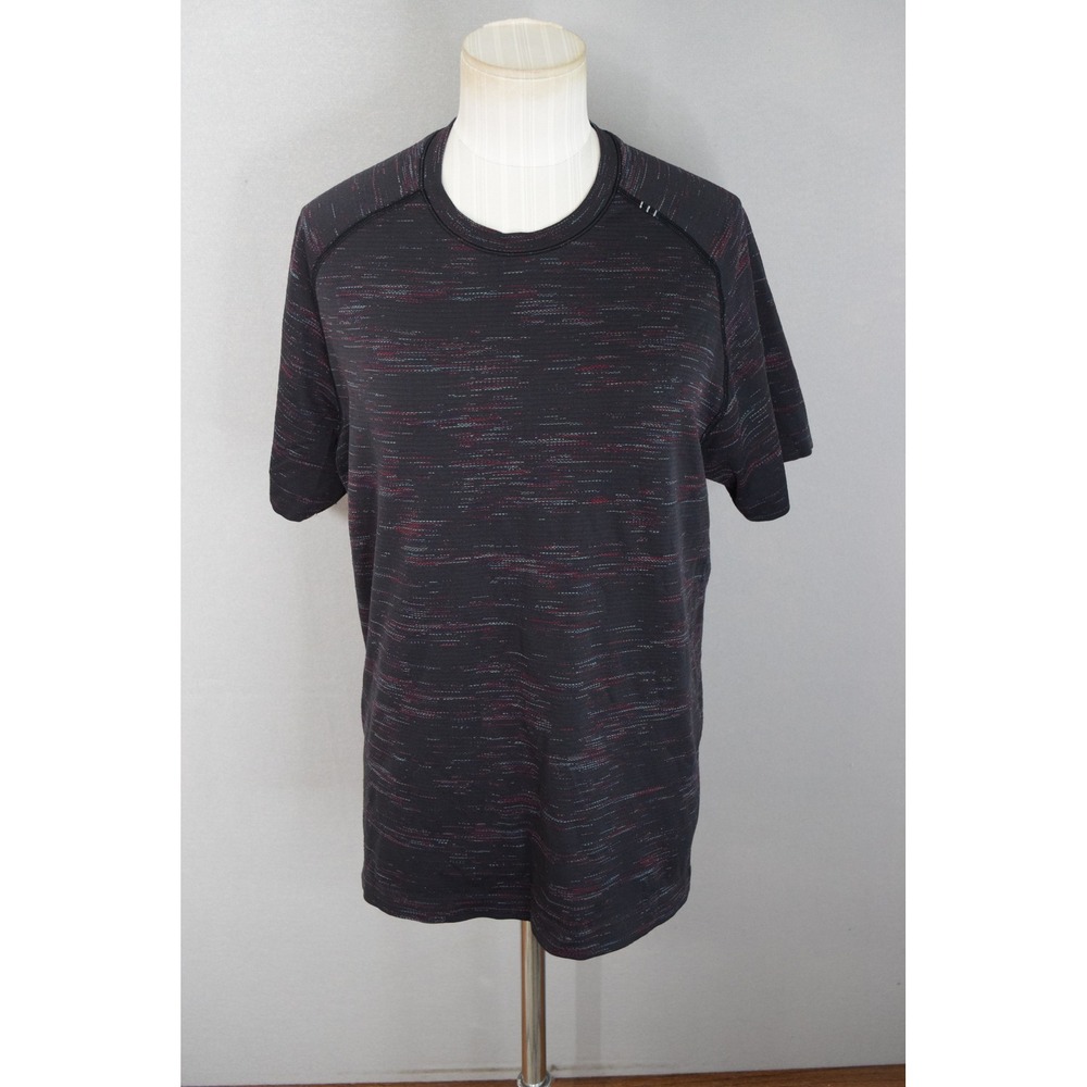 Lululemon Metal Vent Tech Shirt Medium Black Red Space Dye Mens Athletic Tee